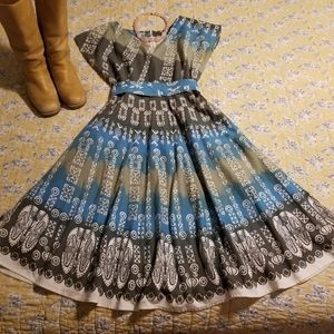 ERIKA Vintage Circle A Line, V Neck Sz 10 Dress